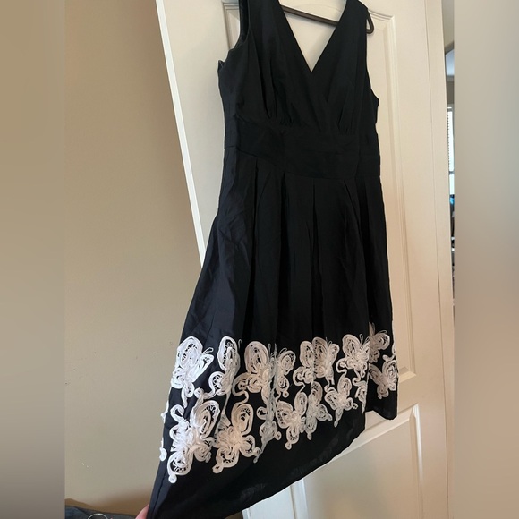 Connected Apparel Black Sleeveless Summer Dress with Butterfly Embroidery 16W - Picture 7 of 16